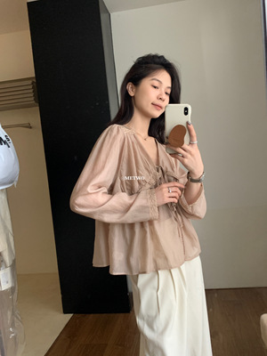 METWO韩代！设计款上衣v领蕾丝雪纺衫女秋季新款微透法式上衣2003