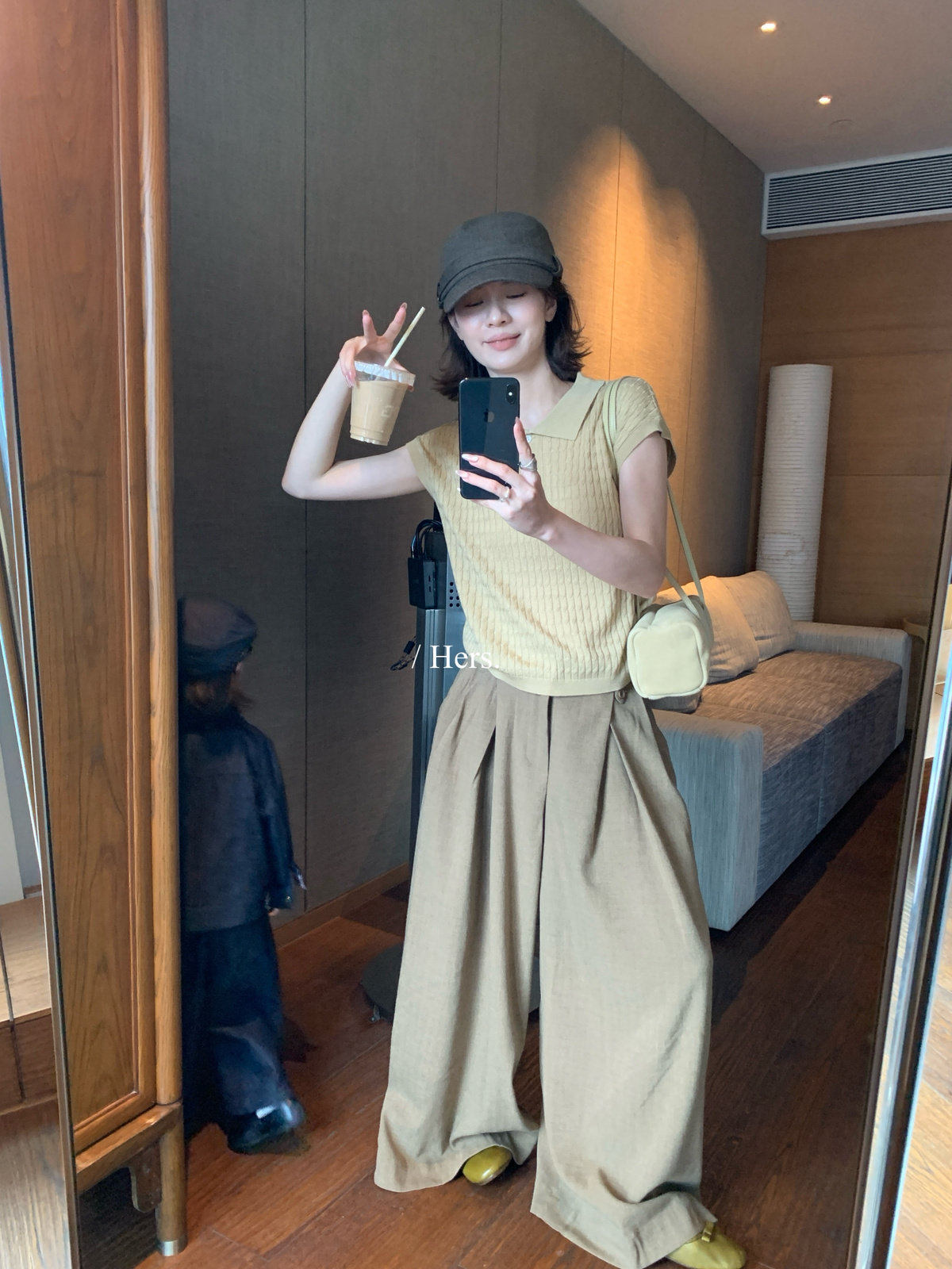 Hers纯色松紧腰压褶高腰阔腿裤女