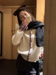 METWO 2295#红色格子撞色毛衣女秋冬2024新款休闲针织开衫上衣