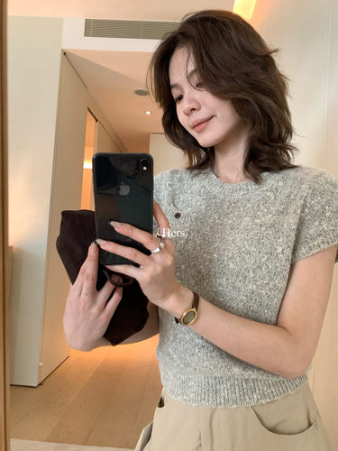 Hers气质小调性套头短袖毛衣女
