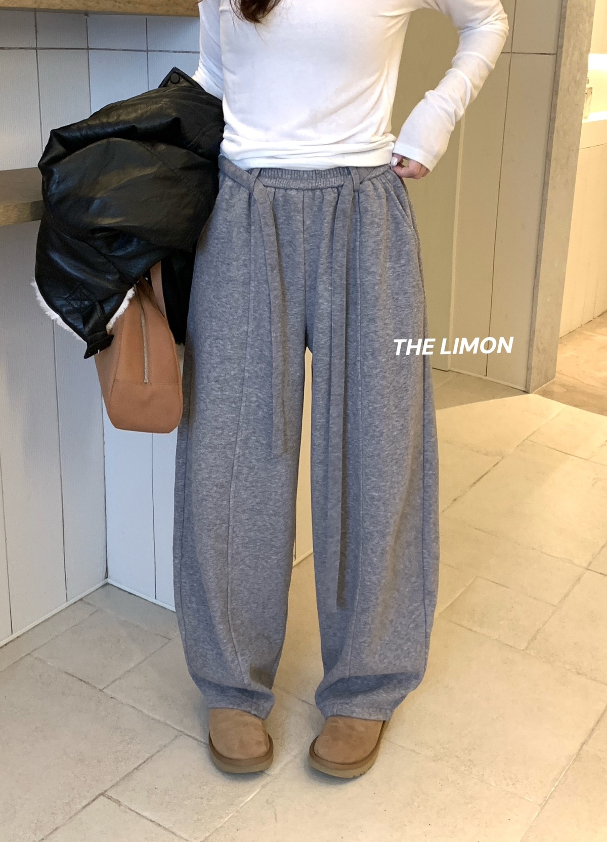 柠檬 LIMON版型面料超好～遮肉显瘦设计感飘带加绒休闲裤 9376#
