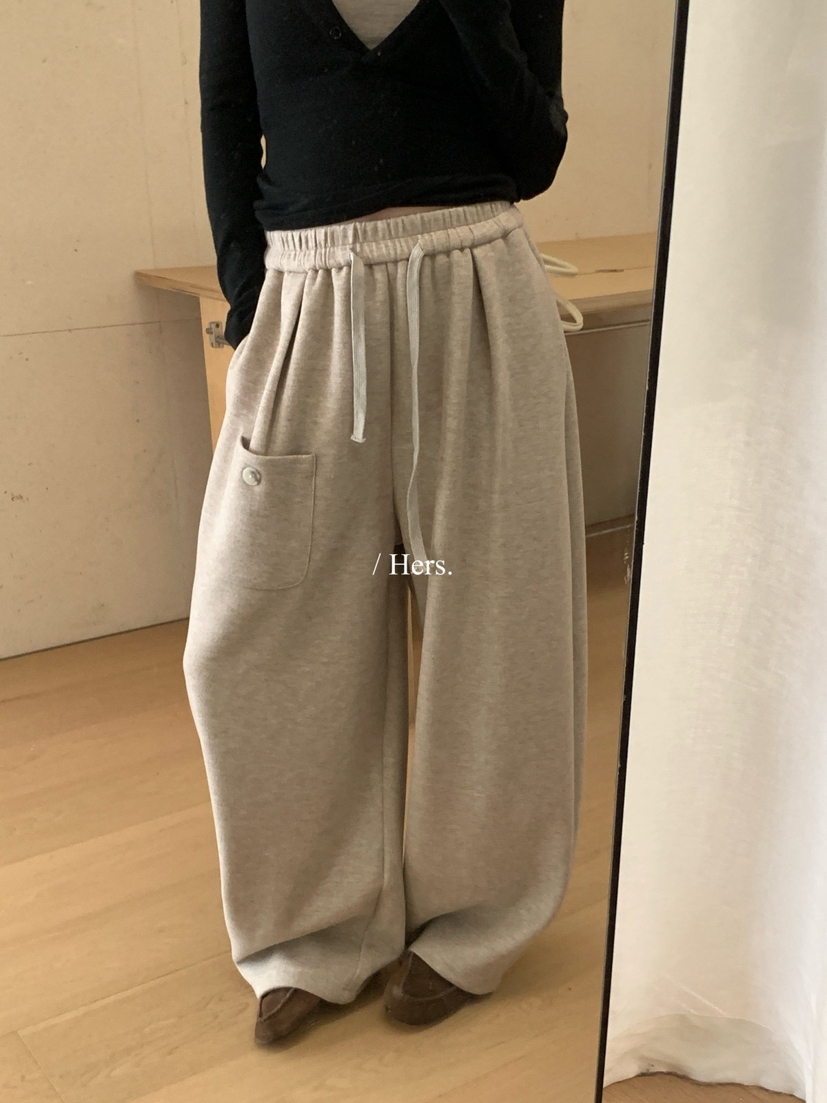 Hers简约直筒口袋设计抽绳休闲裤
