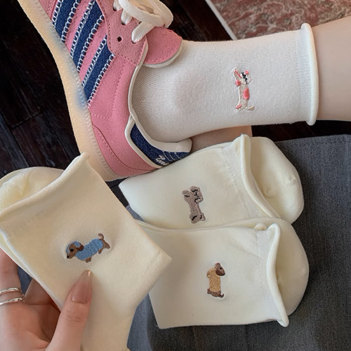 可爱白色袜子女中筒袜
