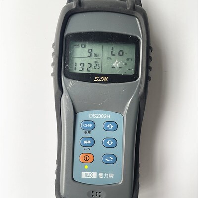德力DS2002场强仪DS2002H 手持式有线电视测试仪电平表模拟场强计
