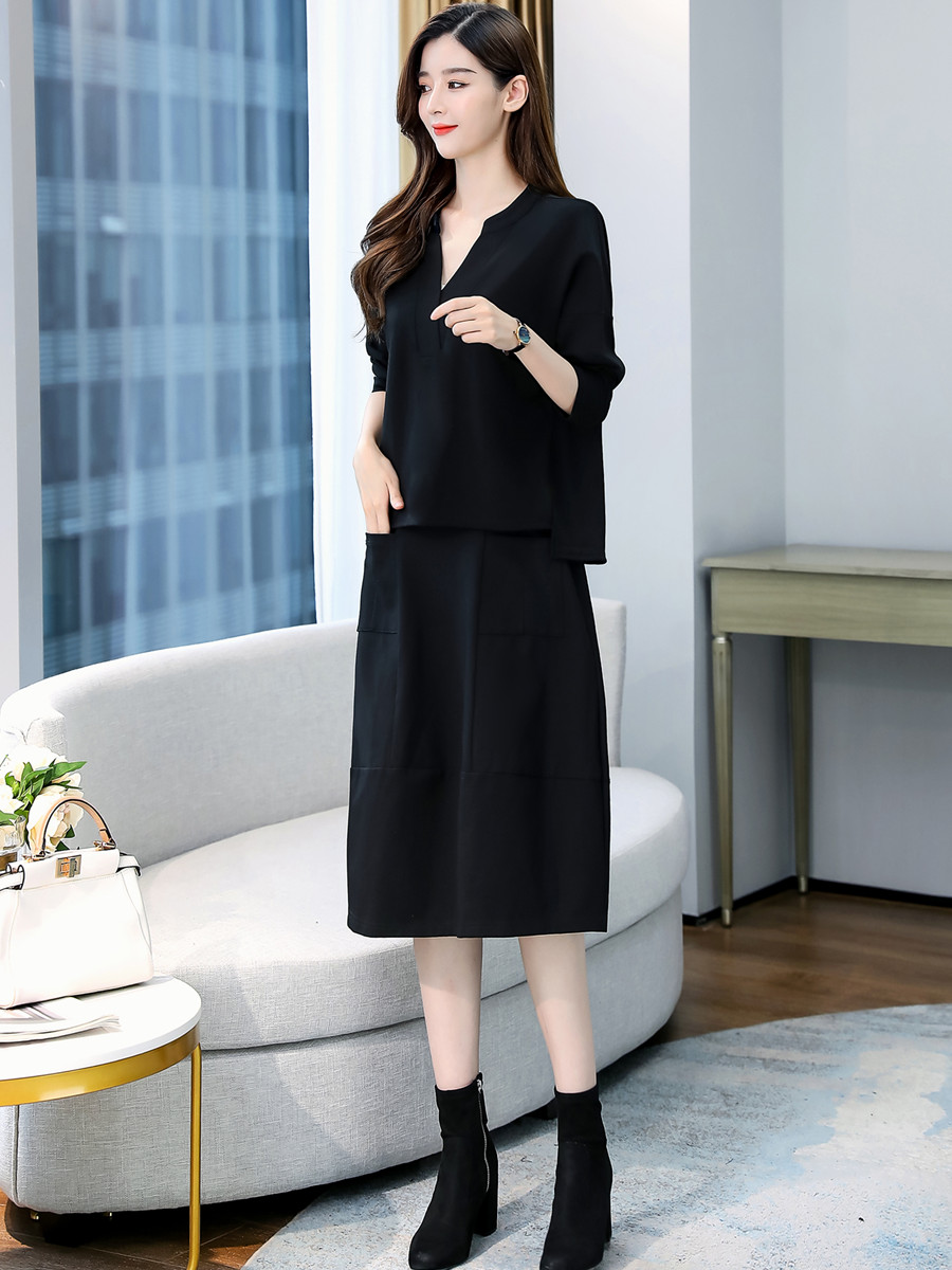 长袖连衣裙女秋装2022年新款早秋女神范显瘦时尚休闲两件套装裙子,女装套装/套裙,妃曼