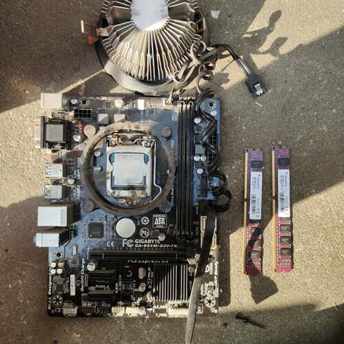 可维修包好包退技嘉GA-B85M-D2V-TM主板，下来的，带