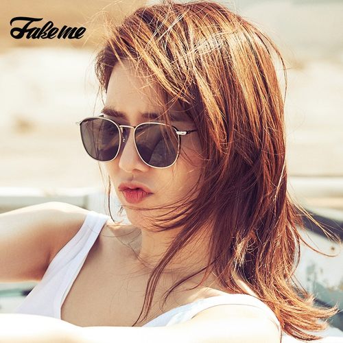 fakeme明星海报墨镜女刘仁娜同款