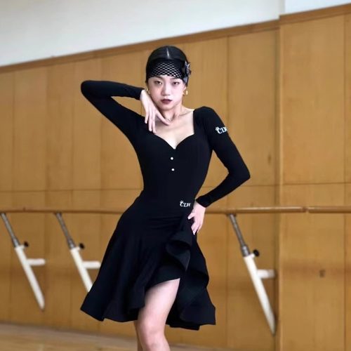 拉丁大摆摩登长袖鱼骨裙