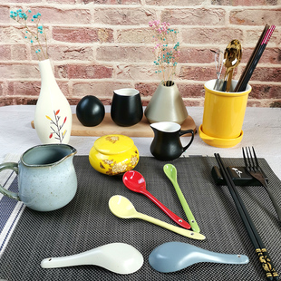 不锈钢刀叉勺子筷子西餐刀具套装厨房餐具配件陶瓷花瓶茶壶餐桌垫