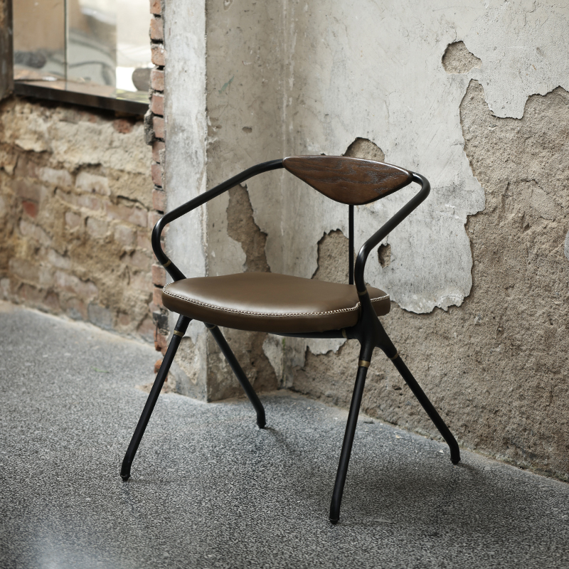 复古工业风vintage极简表情D8铁艺橡木LOFT真皮扶手休闲椅餐椅