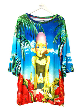 Fertile Strains Beach T-shirt By Kim Laughton