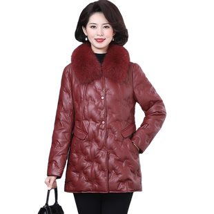 妈妈冬装外套高档皮草鹅绒服狐狸毛领新款中老年女士绵羊皮羽绒服