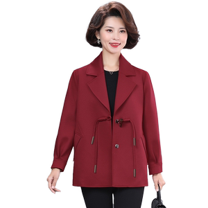 妈妈春秋外套2024新款时尚洋气国风高贵夫人喜服中老年红色风衣女