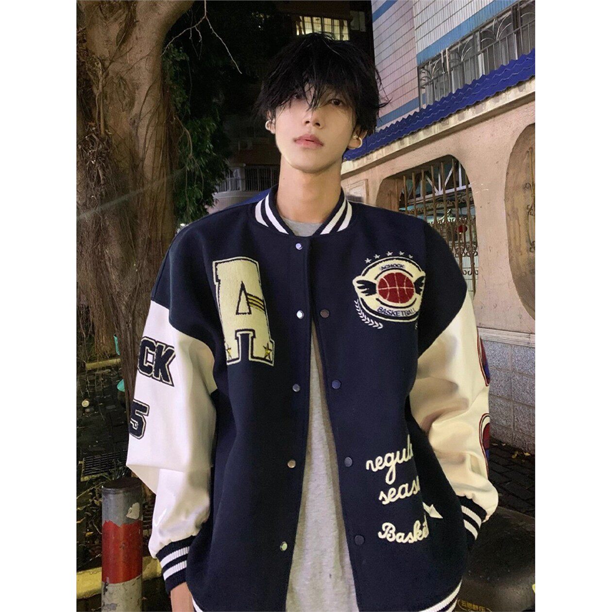 藏青色美式刺绣棒球服男