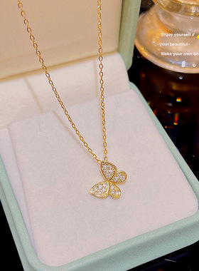 轻奢甜美蝴蝶吊坠小众设计感颈链韩国新品锁骨链项链钛钢不掉色女
