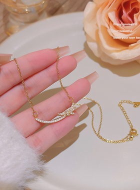 时尚爆款钛钢项链不掉色女精致蝴蝶结吊坠配饰新品超闪锆石锁骨链