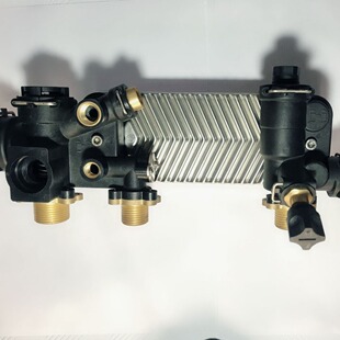 厂家直供 燃气壁挂炉配件 水路阀 工程塑料板换式水路阀门