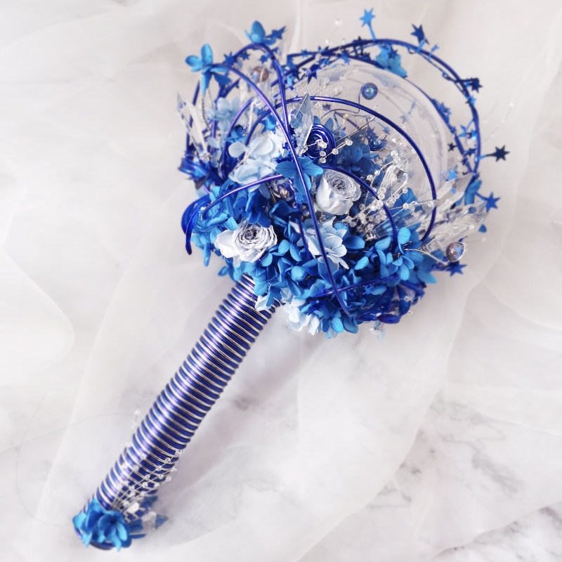 韩式ins高档婚礼手捧花永生花蓝色星空水晶捧花森系现代新娘结婚