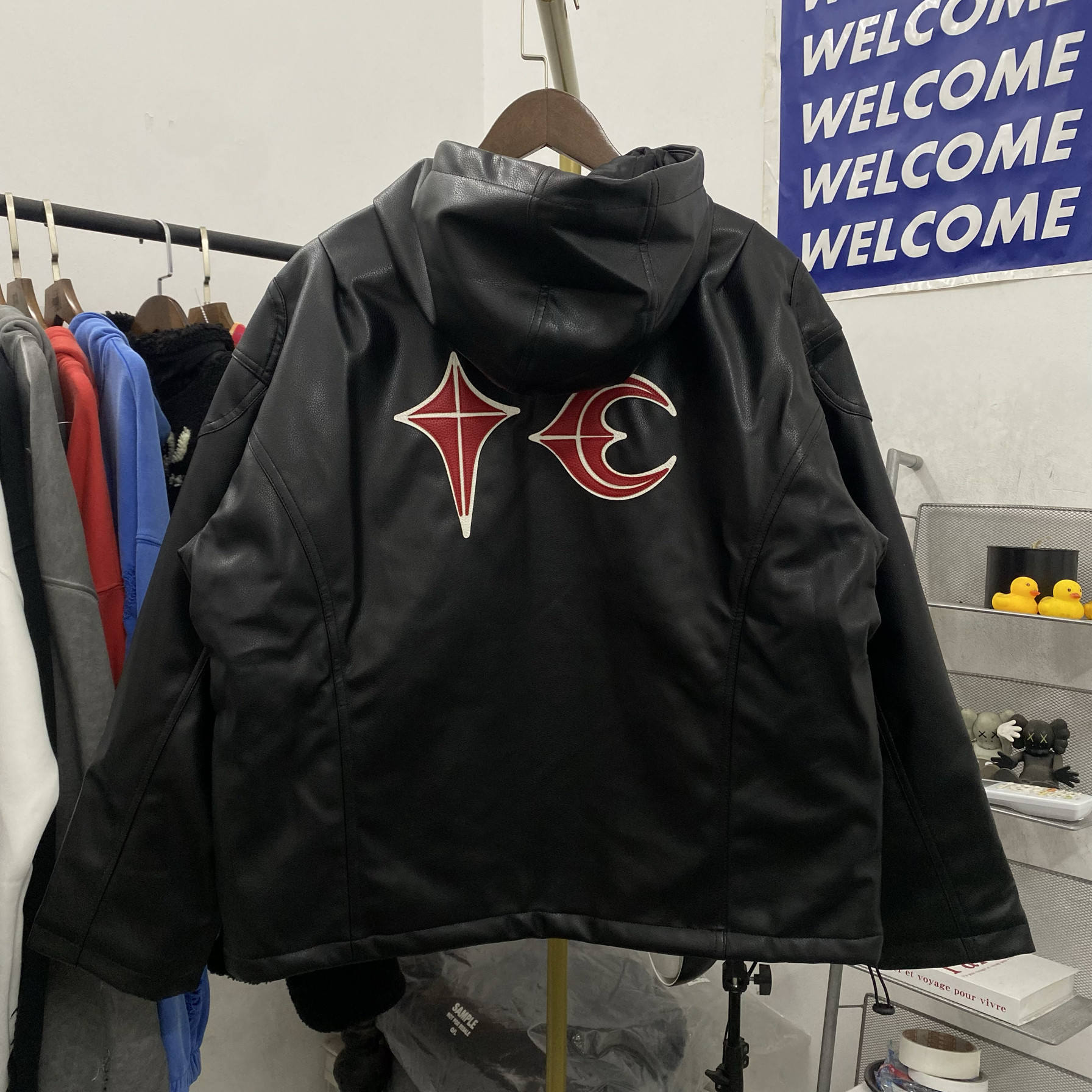 THUG CLUB重磅黑红渐变垫肩男士连帽皮衣机车棉服夹克短款外套潮