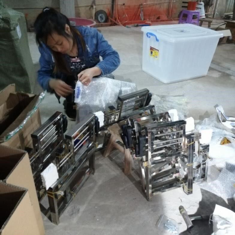 新品小笋商用手动竹笋去皮机芦笋刮笋省时省力手工笋尖手摇剥笋品
