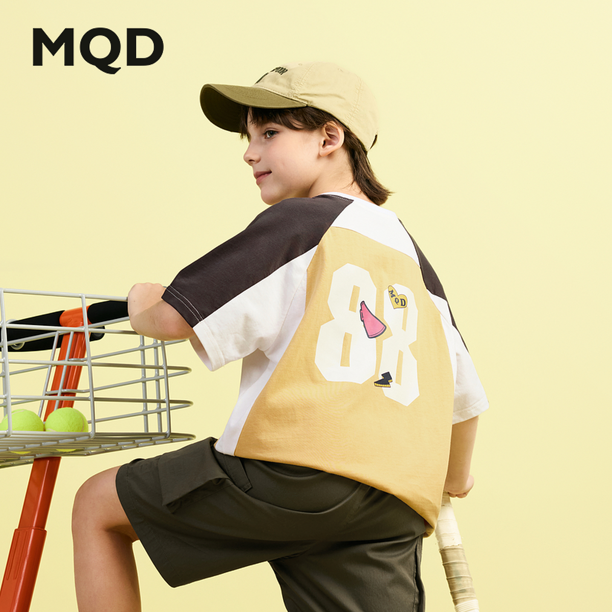 男大童夏季新品学院风撞色插肩袖跑步轻薄短袖T恤