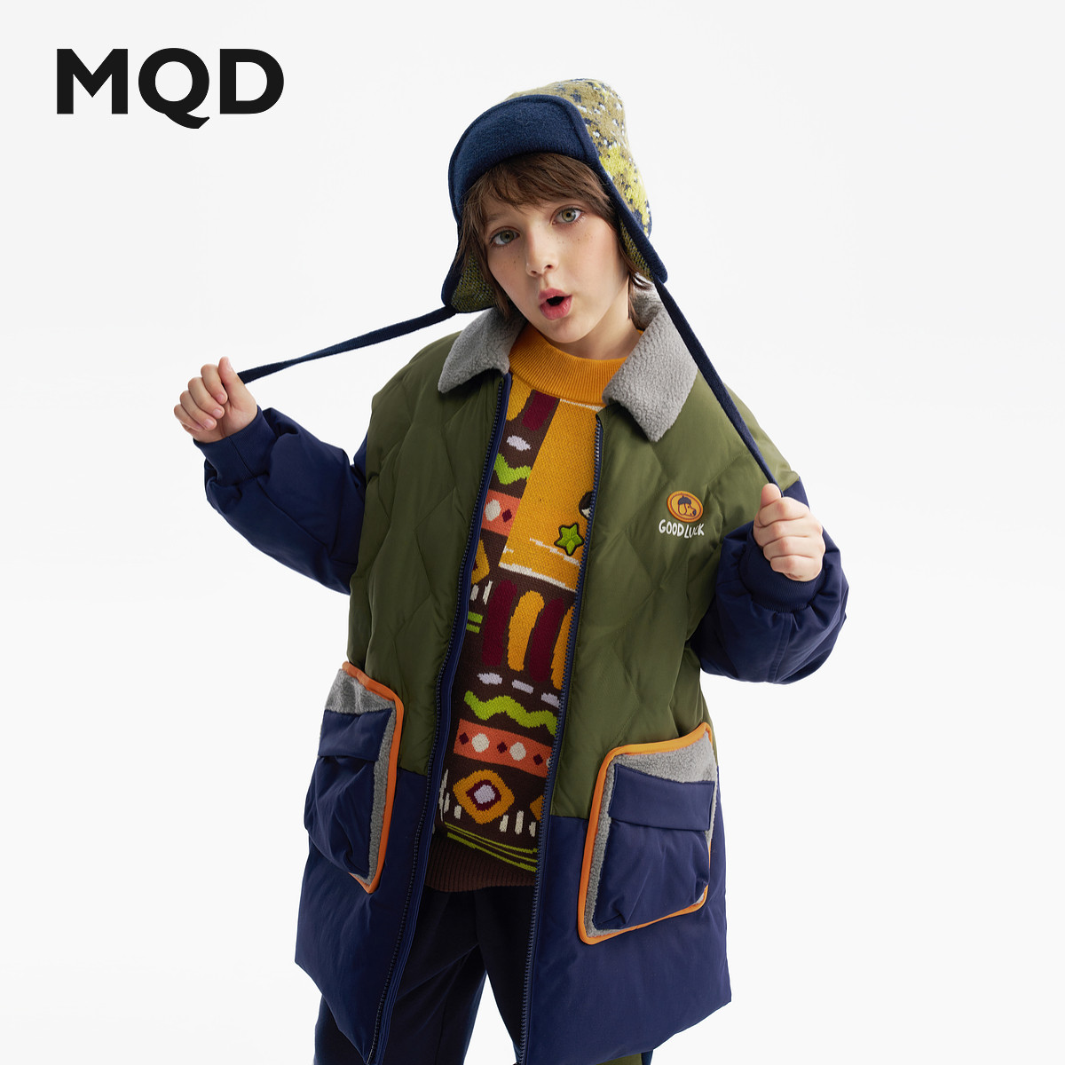 MQD男童羽绒服2025冬季新款儿童翻领拼接仿羊羔绒中长款羽绒外套
