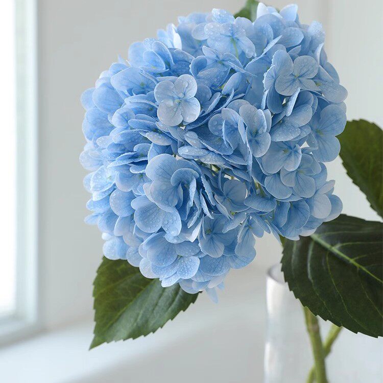 高端蓝色绣球花仿真花保湿手感假花摆件客厅摆设高端餐桌花摆花