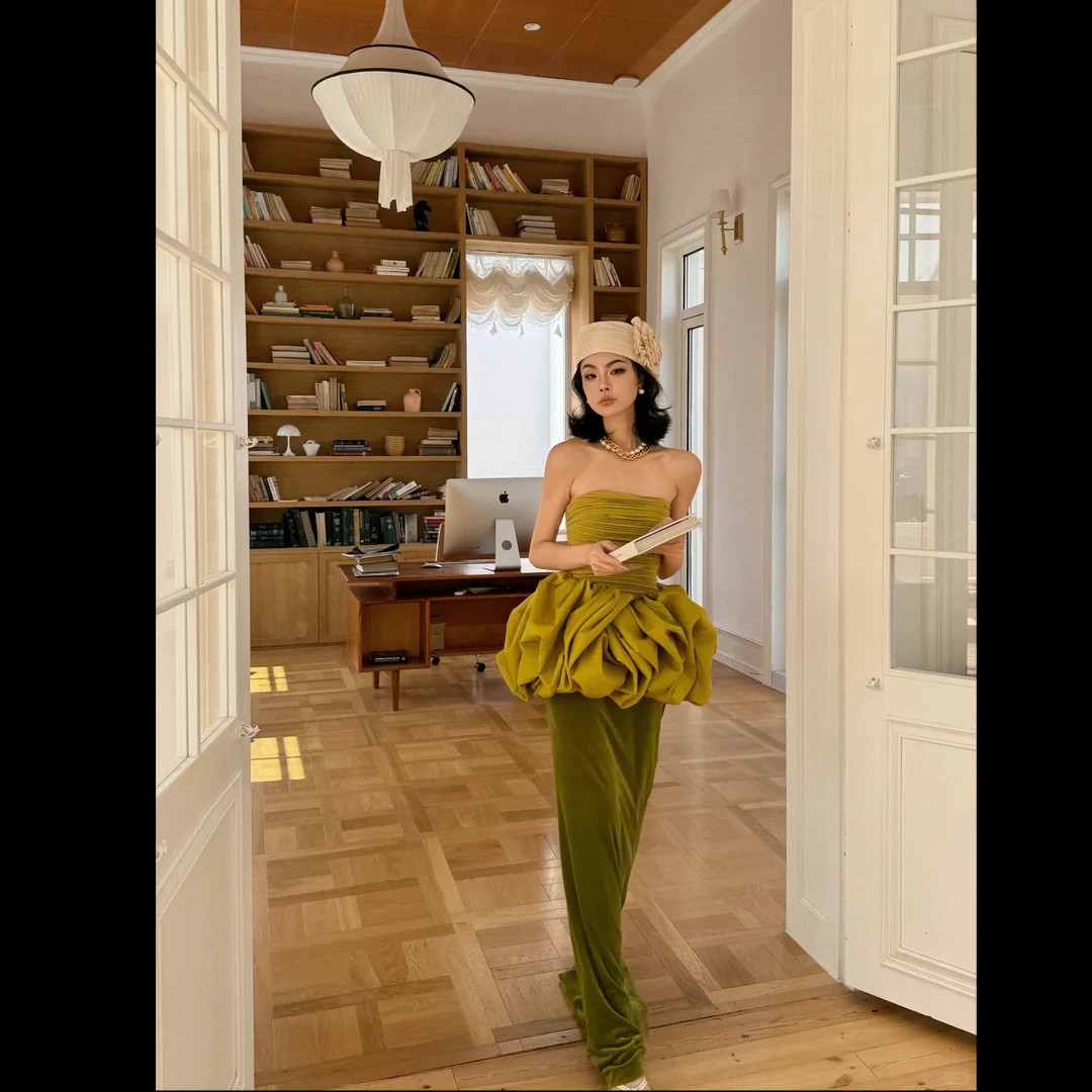 静谧高级 法式复古抹胸花苞上衣女百搭半身裙/连衣裙高级感套装