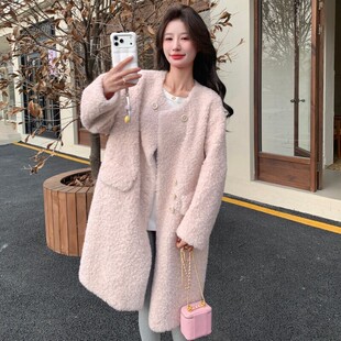 修身风粉色羊羔毛中长款外套女2026冬季日式减龄保暖大衣特别法式