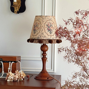 欧式 饰复古台灯小夜灯氛围灯 中古风黄铜书房客厅卧室床头灯花环装