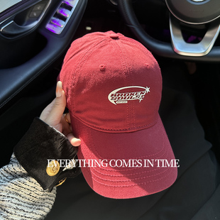 枣红色大头围棒球帽男生潮酒红色大檐防晒遮阳鸭舌帽女孩大脸帽子