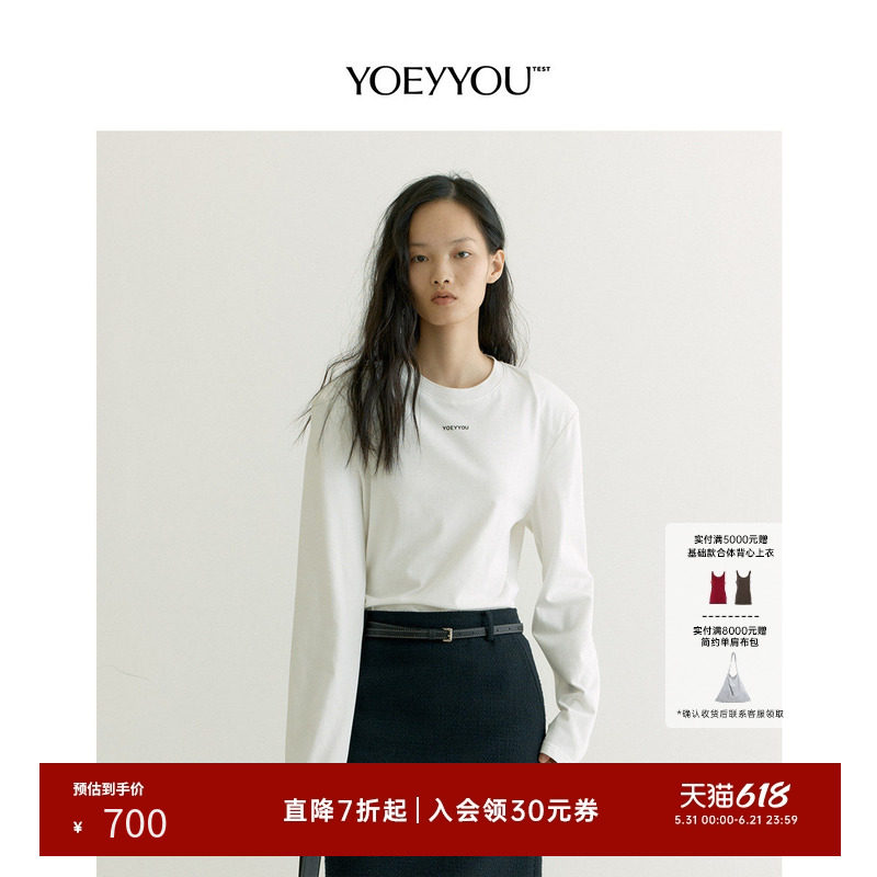 YOEYYOU收腰长袖T恤春夏款设计师款徽标垫肩开衩纯色宽松圆领上衣