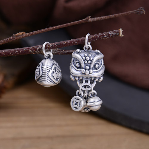 S999足银醒狮头粽子挂件