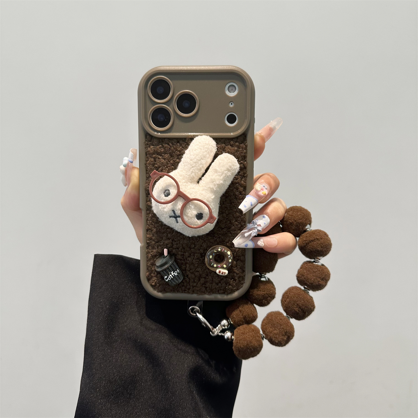 棕色毛绒眼镜兔子手机壳