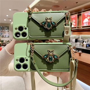 绿色水钻蜜蜂零钱包适用iphone16promax手机壳17pro斜挎苹果13创意12/11带挂绳15pro网红女xr奢华8软14保护壳