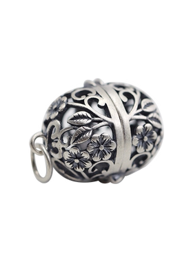 见欢喜香丸挂件镂空乌盒银饰吊坠