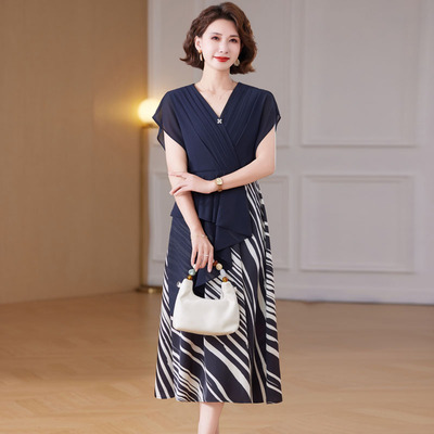 时尚妈妈夏装2025新款气质连衣裙