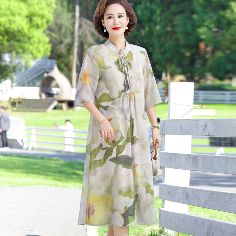 母亲节衣服中老年女装夏季雪纺连衣裙短袖妈妈装夏款过膝薄款长裙