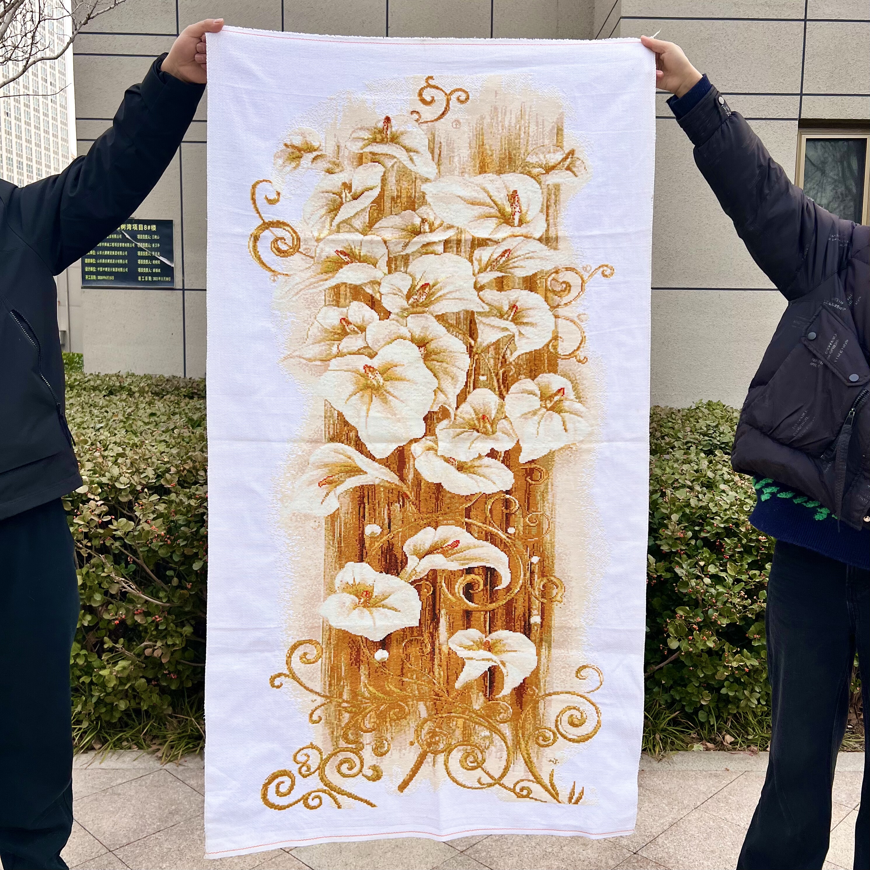 纯手工绣好的十字绣成品新款华丽百合花客厅装饰画竖版玄关大幅,居家布艺,十字绣成品,淘宝优惠券,粉丝福利购,淘宝优惠卷