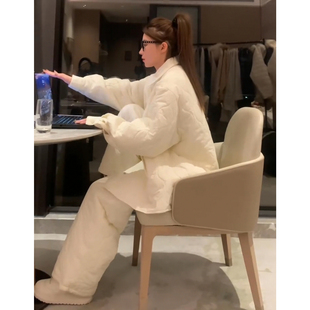 巨好看的棉服套装韩系减龄宽松保暖加厚高级感菱行格两件套女冬装