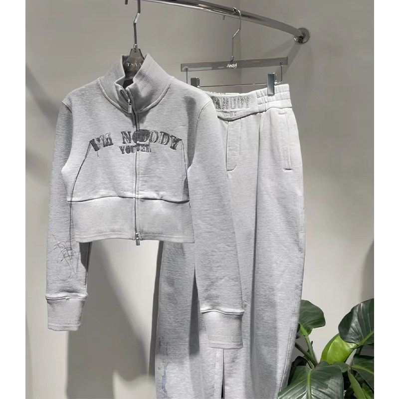 小个子运动套装女2023春季新款高级感网红炸街休闲卫衣卫裤两件套,女装/女士精品,休闲运动套装,淘宝优惠券,粉丝福利购,淘宝优惠卷