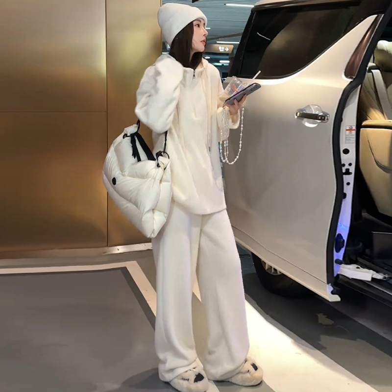 网红炸街小众高级感休闲运动套装