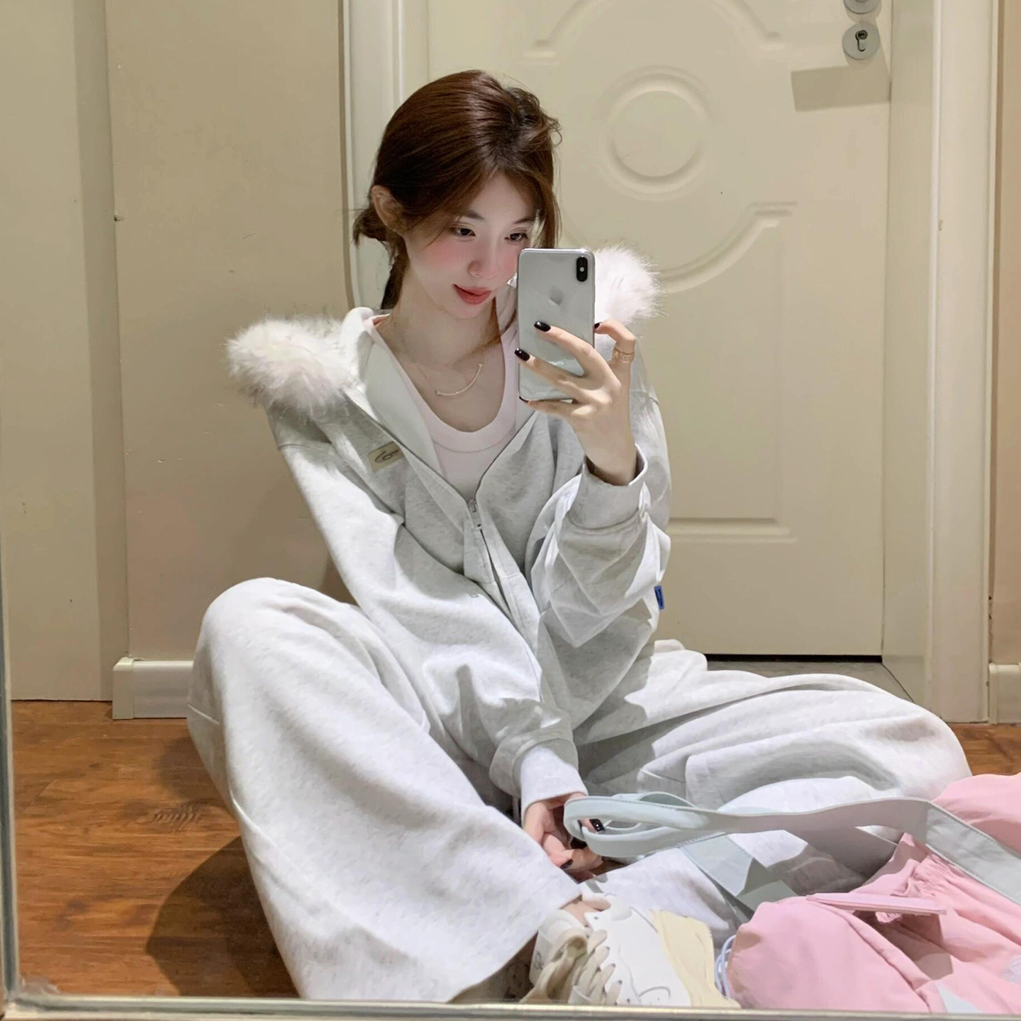 韩系减龄超火运动套装女秋冬加绒