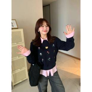 山山屿你【韩女配方】微胖韩系简约花朵刺绣假两件卫衣女大码上衣