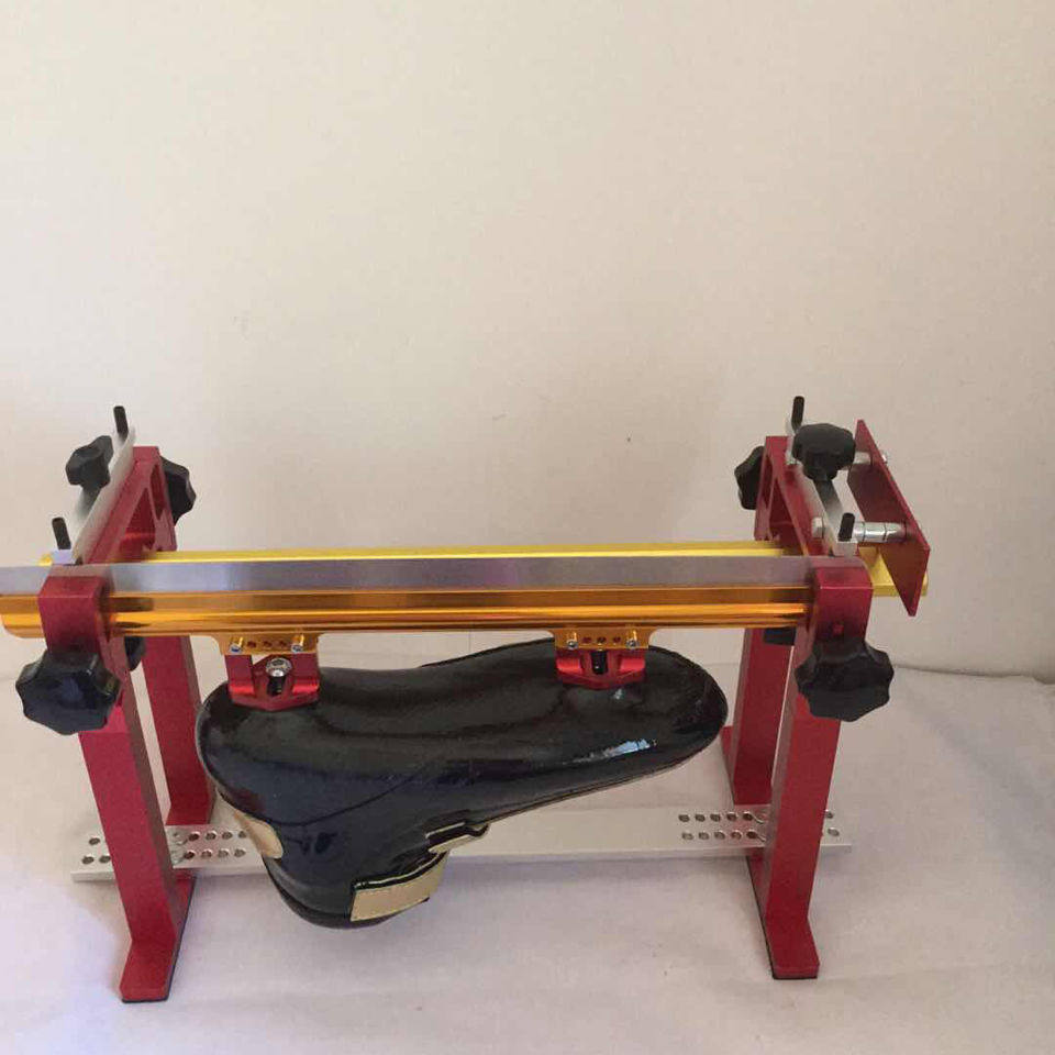 冰刀架专业冰刀架速滑冰刀架专业速滑冰刀架 专业金属速滑刀架冰