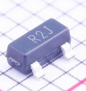 原装全新 ADR5040ARTZ-REEL7  印丝R2J 贴片SOT23 电压基准芯片IC