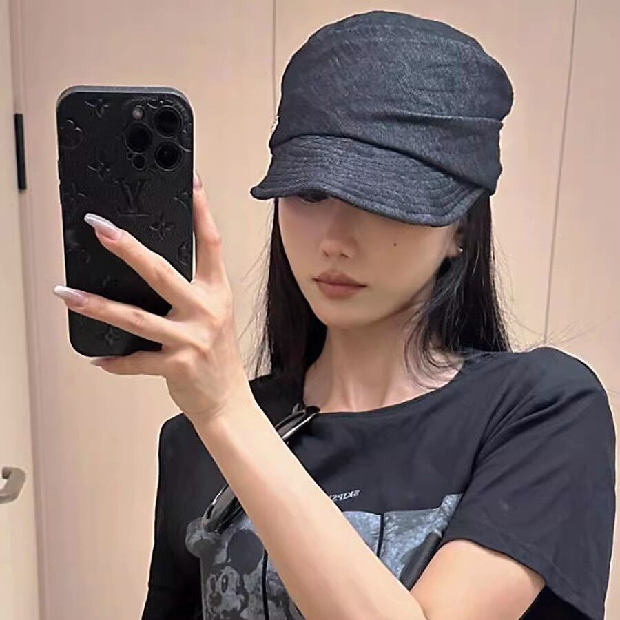 韩版复古牛仔褶皱报童帽子女街头休闲鸭舌帽显脸小个性短檐画家帽
