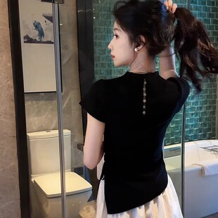 设计感收腰修身 2025夏季 女短袖 气质冰丝毛针织衫 显瘦百搭上衣 新款