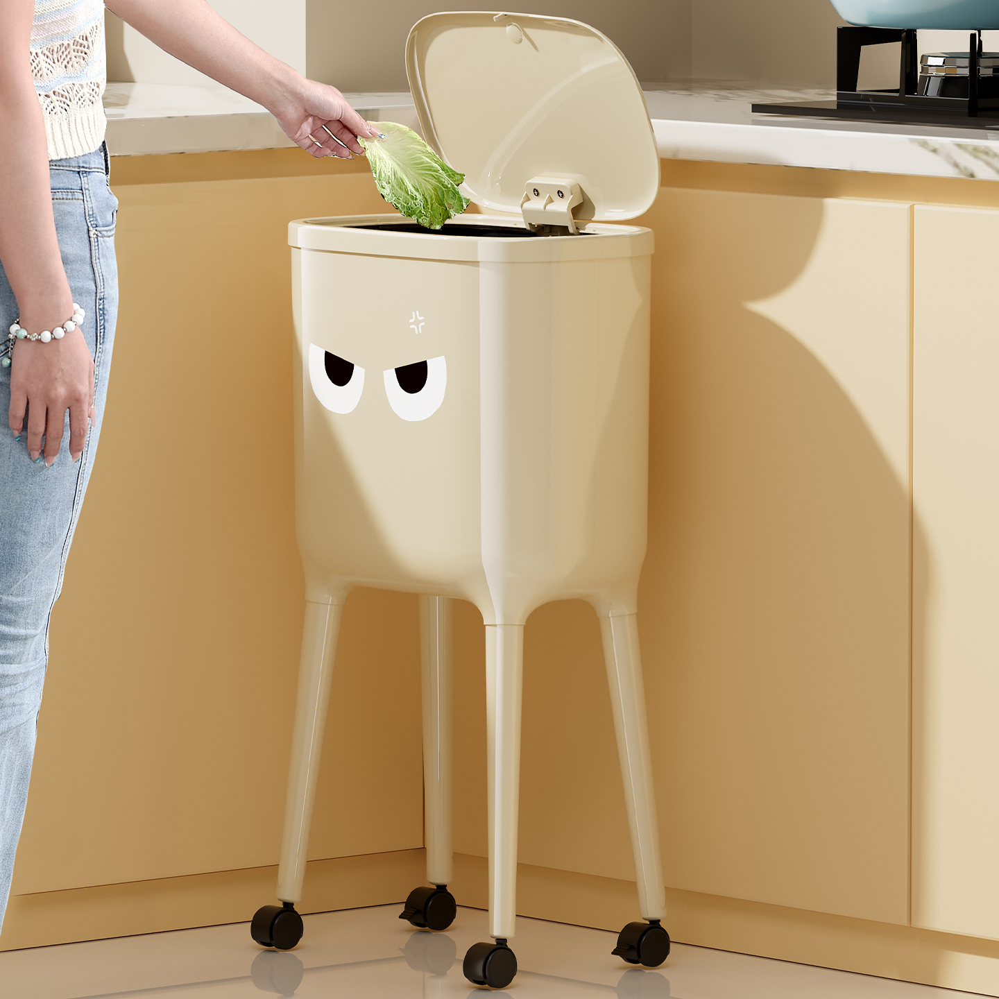 2025新款厨房专用垃圾桶
