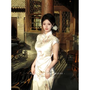 连衣裙女高级感名媛复古印花改良旗袍缎面长裙性感包臀裙子 新中式